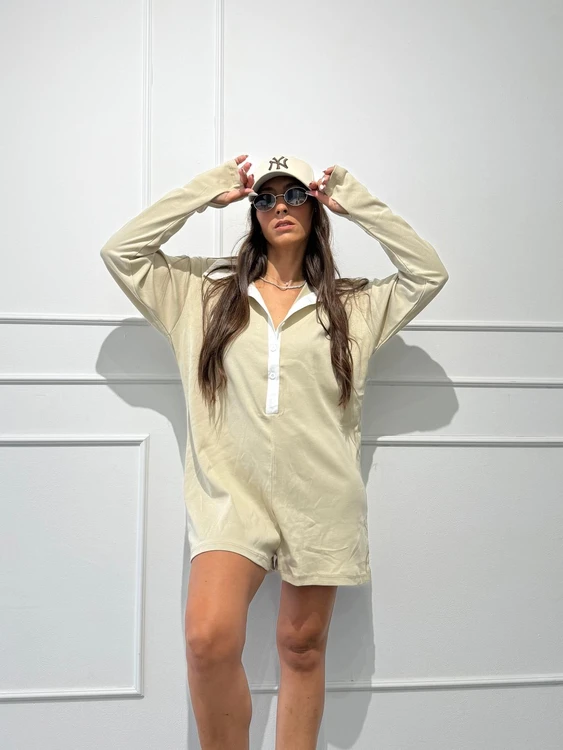 אוברול שורט כפפה