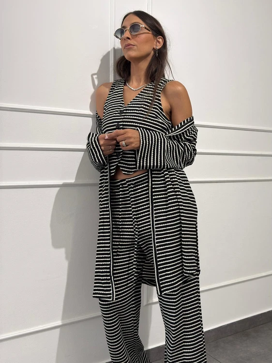 חליפת 3 חלקים - שחור לבן