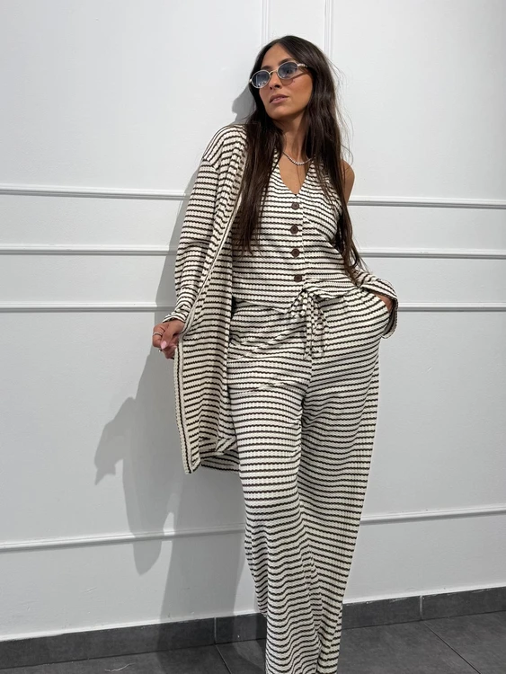 חליפת 3 חלקים - שמנת חום