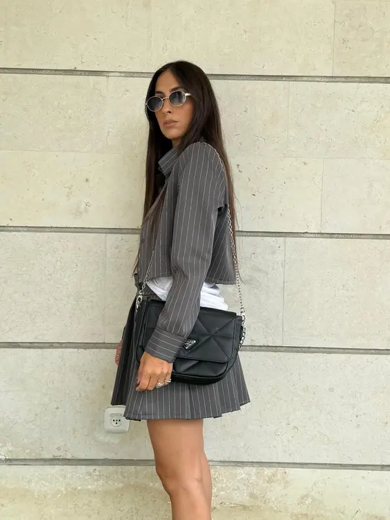 חליפת חצאית