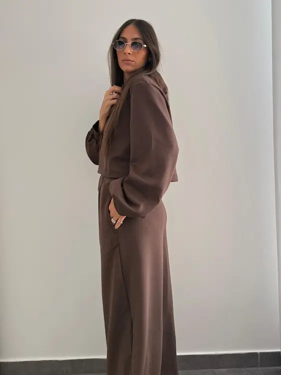 חליפת קפוצון- חום