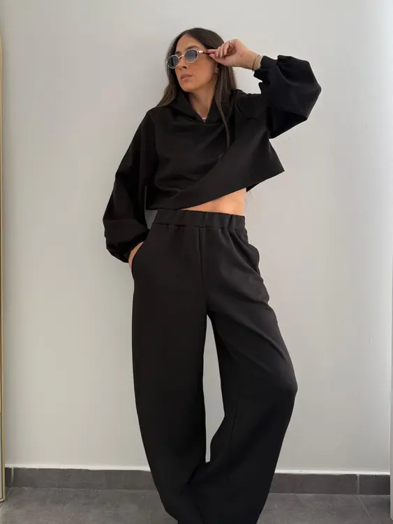 חליפת קפוצון- שחור