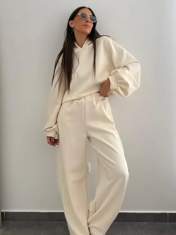 חליפת קפוצון- שמנת