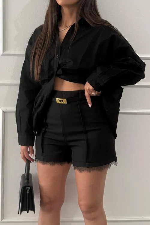 שורט מחויט פס תחרה