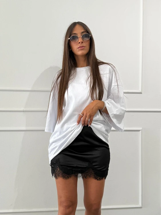 חצאית סטן שילוב תחרה