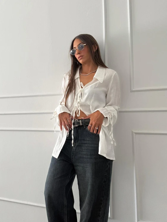 חולצת קשירות