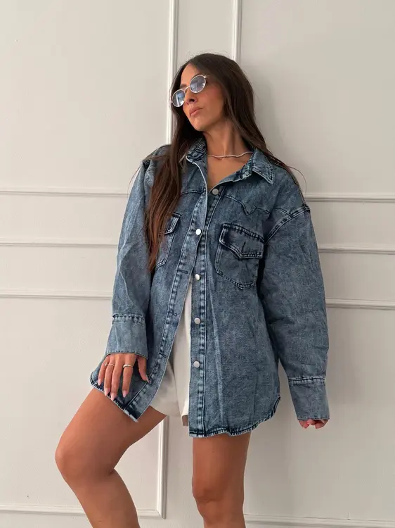 מכופתרת / גקט גינס אוברסייז