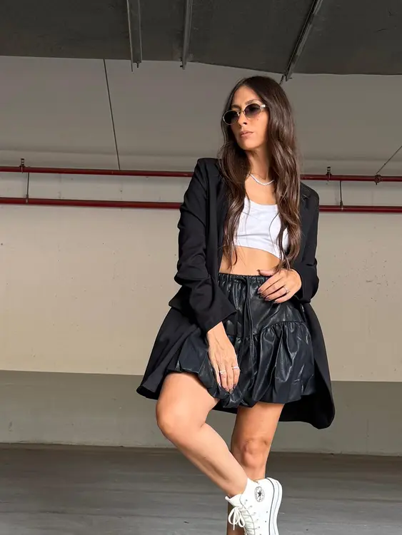 חצאית דמוי עור