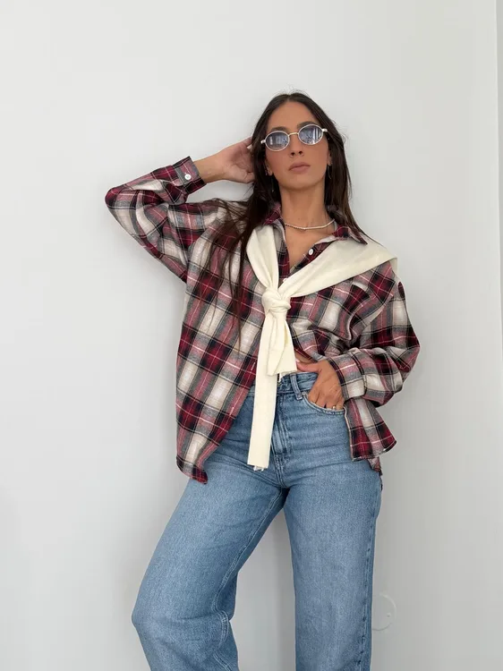 מכופתרת משובץ O/S