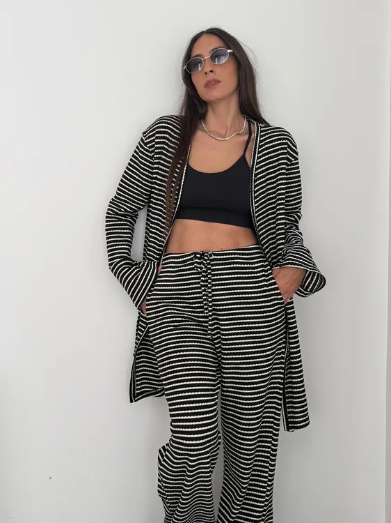 חליפת 3 חלקים - שחור לבן