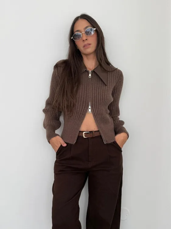 סריג רוכסן צוואורן דמוי עור