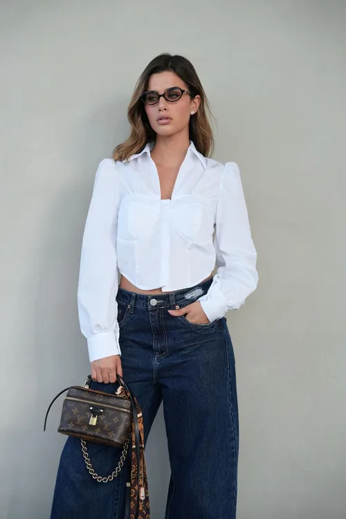 מכופתר מחוך