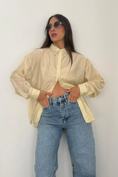 מכופתרת פשתן משי